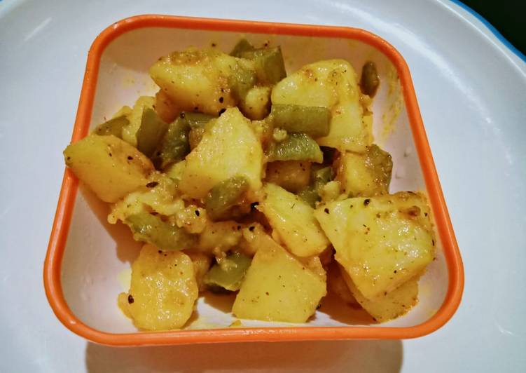 Potatoes ND capsicum veg