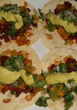 A picture of Tacos al Pastor.
