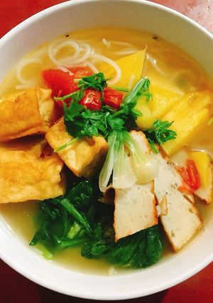 Hình của món Bún chả cá (công thức đơn giản cho buổi sáng bận rộn).