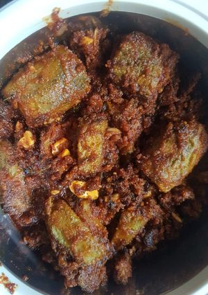 કાજુ કારેલા(kaju karela in Gujarati) રેસીપી મુખ્ય ફોટો