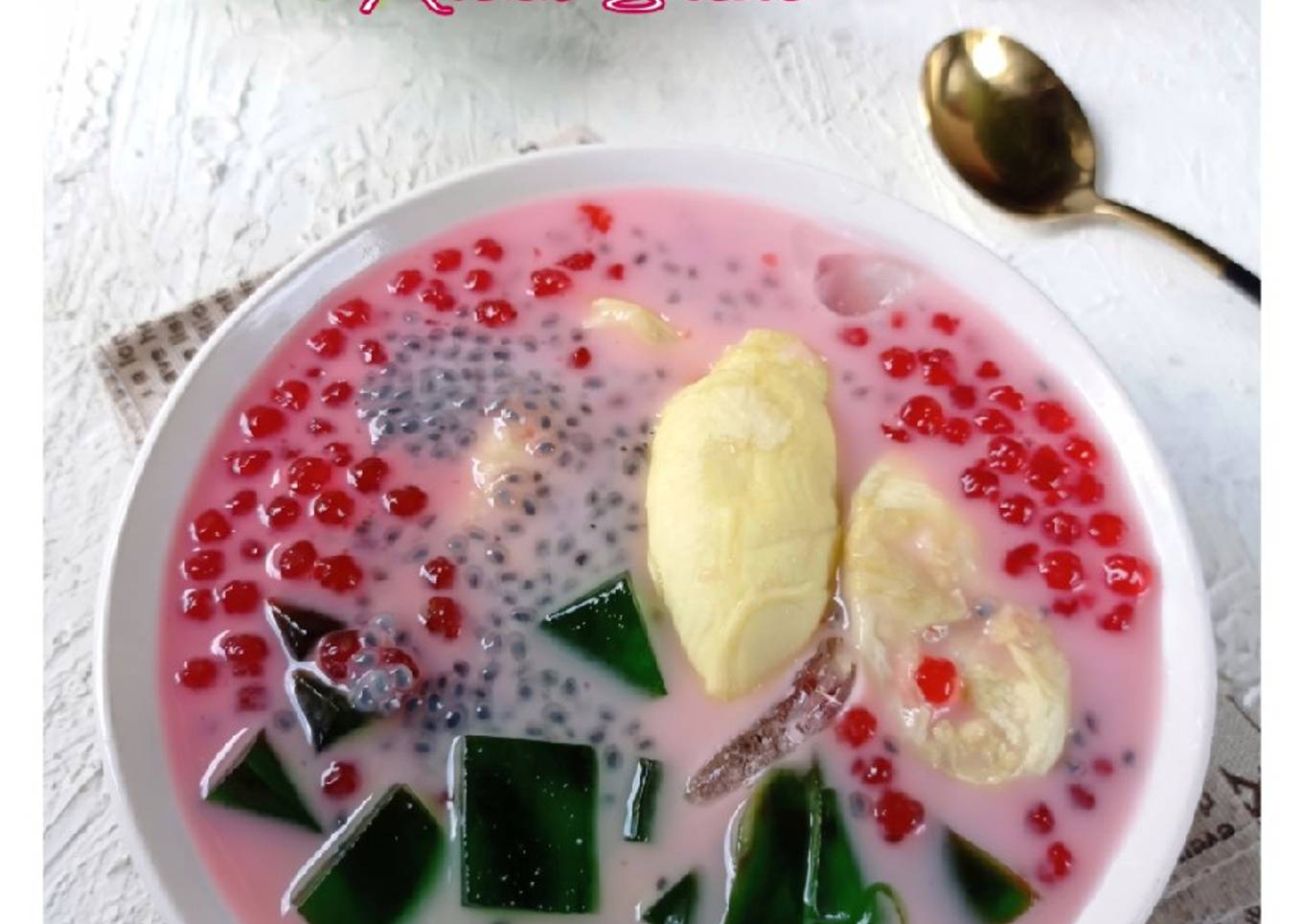 Es campur kuah susu