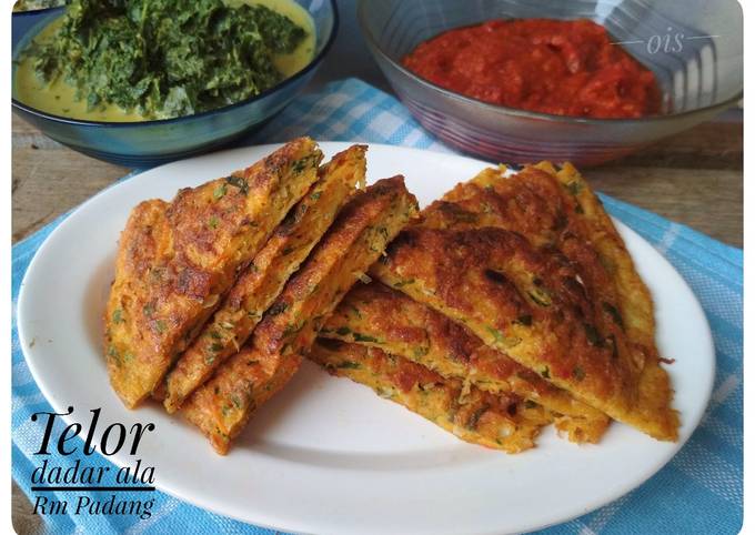 Bagaimana Menyiapkan Telor dadar ala Rm Padang🍳 yang Bikin Ngiler