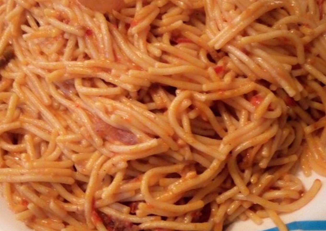 Jollof spaghetti