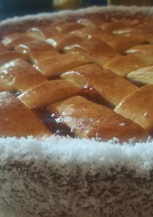 Una foto de Pastafrola clásica con masa quebrada sabor naranja