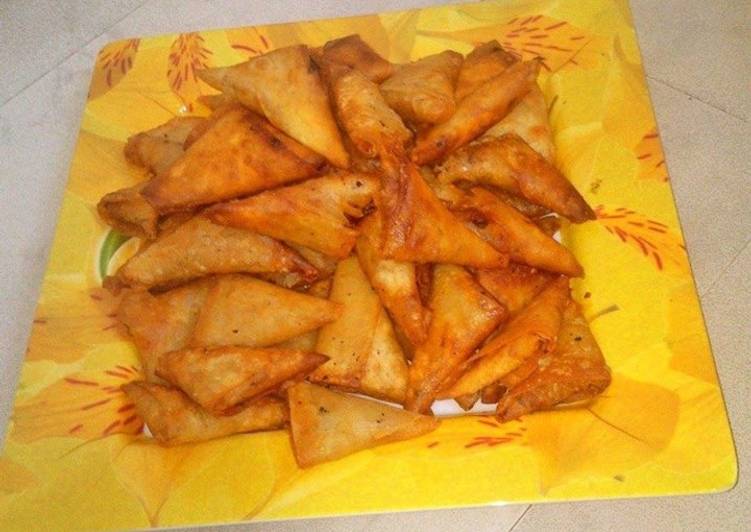 Recipe of Perfect Moong Dal samosa #cookpadRamadan