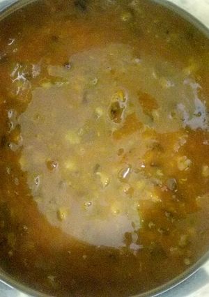 A picture of Chane maah ki daal.