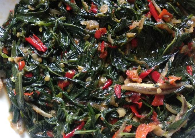 Standar Resep buat Tumis daun ubi  lezat