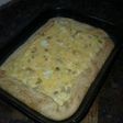 Tarta de queso, cebolla y aceitunas