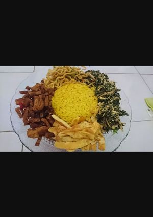 Foto resep Nasi kuning magicom