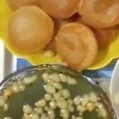 A picture of Pani puri.
