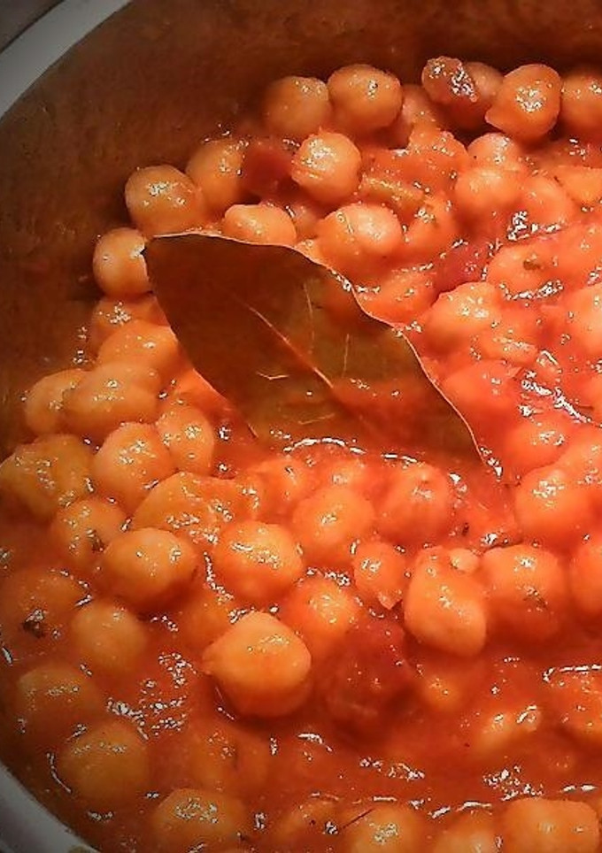 Una foto de Garbanzos con jamón