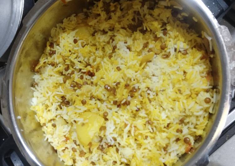 Steps to Prepare Homemade Masoor pulao