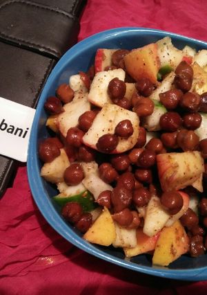 A picture of Black chickpeas salad.