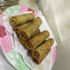 Spring rolls A picture of Spring rolls.