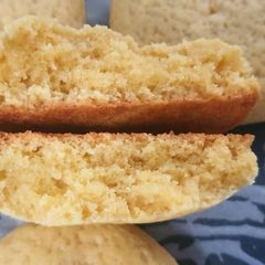 A picture of Lemon Cookies.