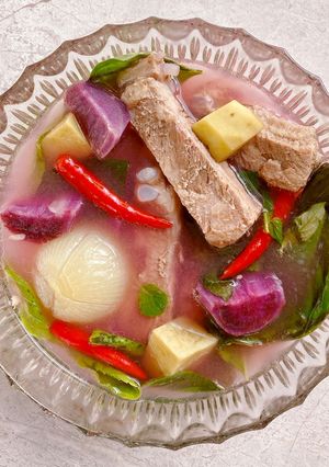 รูปของ ต้มจิ๋ว 👑 / Pork cartilage with basil leaves broth 🌿