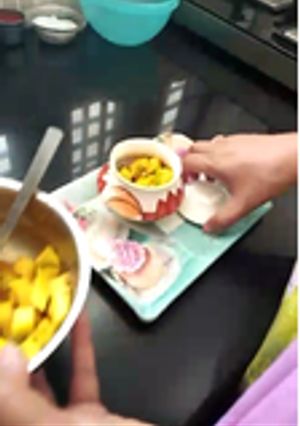 A picture of Instant raw mango pickle without oil.
