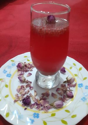 عکسی از دستور شربت آلبالو