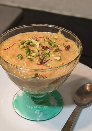 A picture of Gajar Halwa Oatmeal.