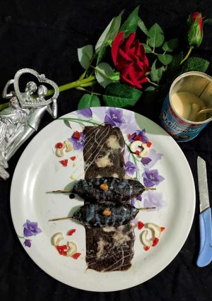 A picture of Chocolate kabab cake.
