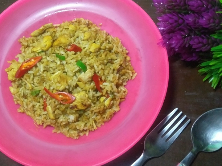 Langkah Mudah untuk Membuat Nasi goreng ayam kecap Anti Gagal