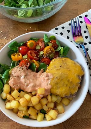 Une photo de ☆Burger Bowl☆