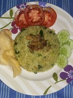 Foto resep Nasi goreng go green👍😄