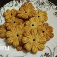 Flowers Mathri
