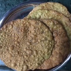 A picture of Moong dal ki papdi.