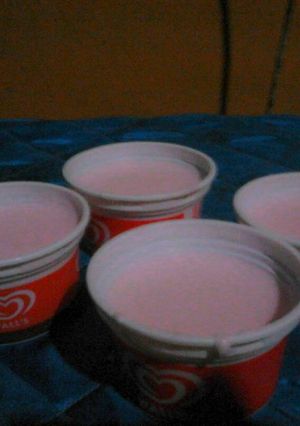 Foto resep Es krim strawbery instant super simple by mama ria