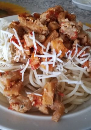 Una foto de Guiso de Cerdo con Tomate para Espaguetis