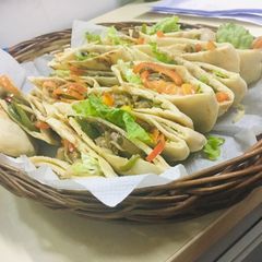 A picture of Pita bread.