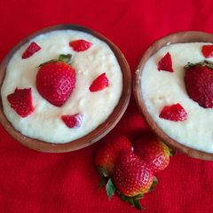 A picture of Strawberry phirnI.