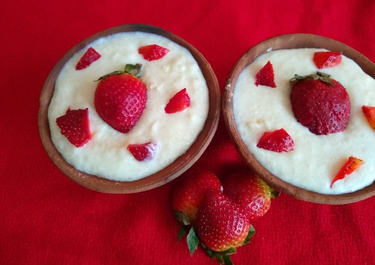 Easiest Way to Make Award-winning Strawberry phirnI