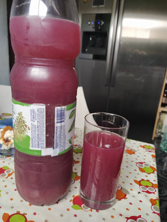Una foto de Jugo de uvas