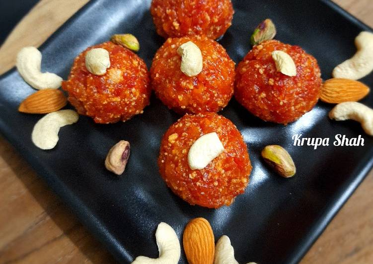 Recipe of Speedy Gajar halwa ladoos with dry fruits