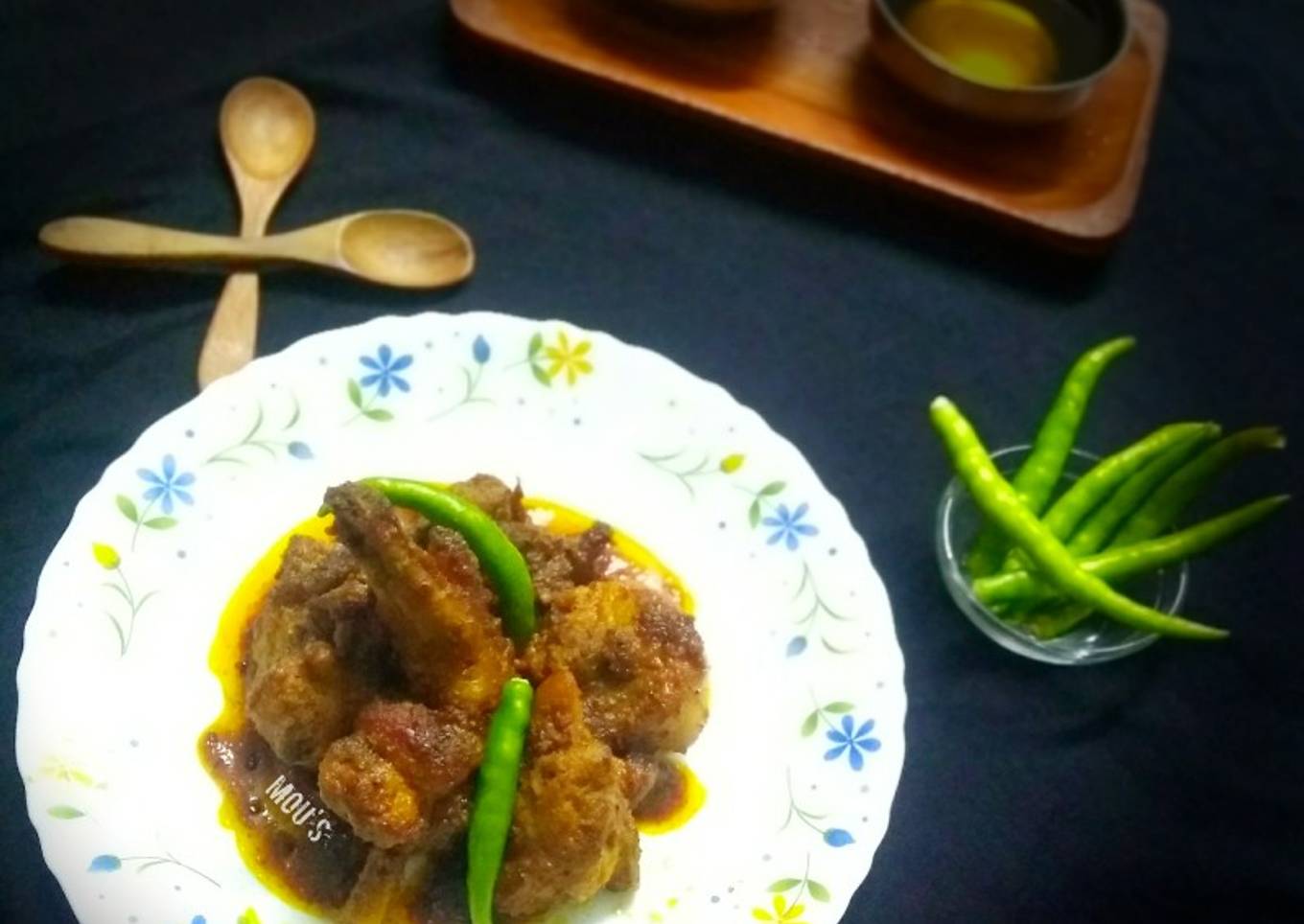 SHORSHE MURGI(CHICKEN in CURRIED MUSTARD SAUCE)