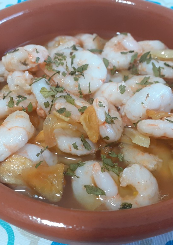 Una foto de Gambas al ajillo