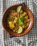 Arroz integral con pollo con azafrán
