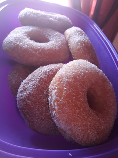Una foto de Rosquitas y bolitas de fraile esponjosas