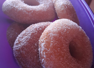 Una foto de Rosquitas y bolitas de fraile esponjosas
