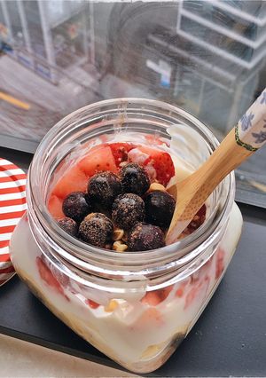 Hình của món Buổi sáng với sữa chua trái cây (eat clean).