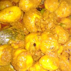 A picture of Dum aloo.