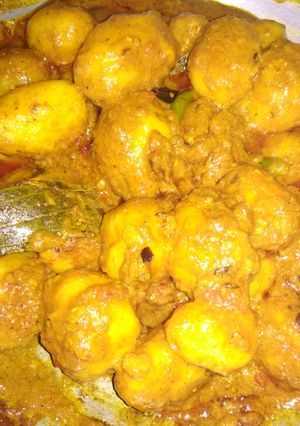 A picture of Dum aloo.
