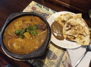 Una foto de Sopa de habas con Costilla de res