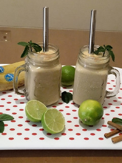 Φωτογραφία της συνταγής Smoothie με κίτρινα φρούτα