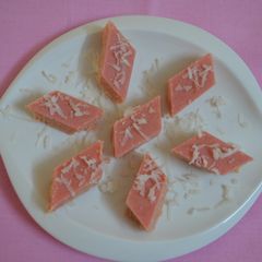 A picture of Coconut Burfi Using Mawa.