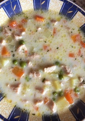 Tárkonyos pulykaleves gazdagon recept fotója