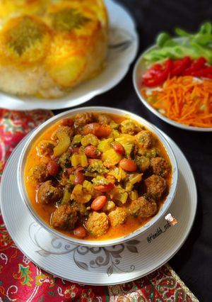 عکسی از دستور خورشت کرفس با گوشت قلقلی🥘