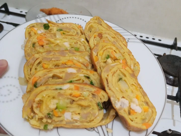 Langkah Gampang Membikin Resep Telur dadar gulung / gyeran mari yang  Bikin Ketagihan Anti Ribet, Bisa Manjain Lidah